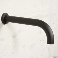 Baduitloop Salenzi Giro 20 Cm Mat Zwart -Exporteren Badkamer Top Winkel baduitloop salenzi giro 20 cm mat zwart sfeer1