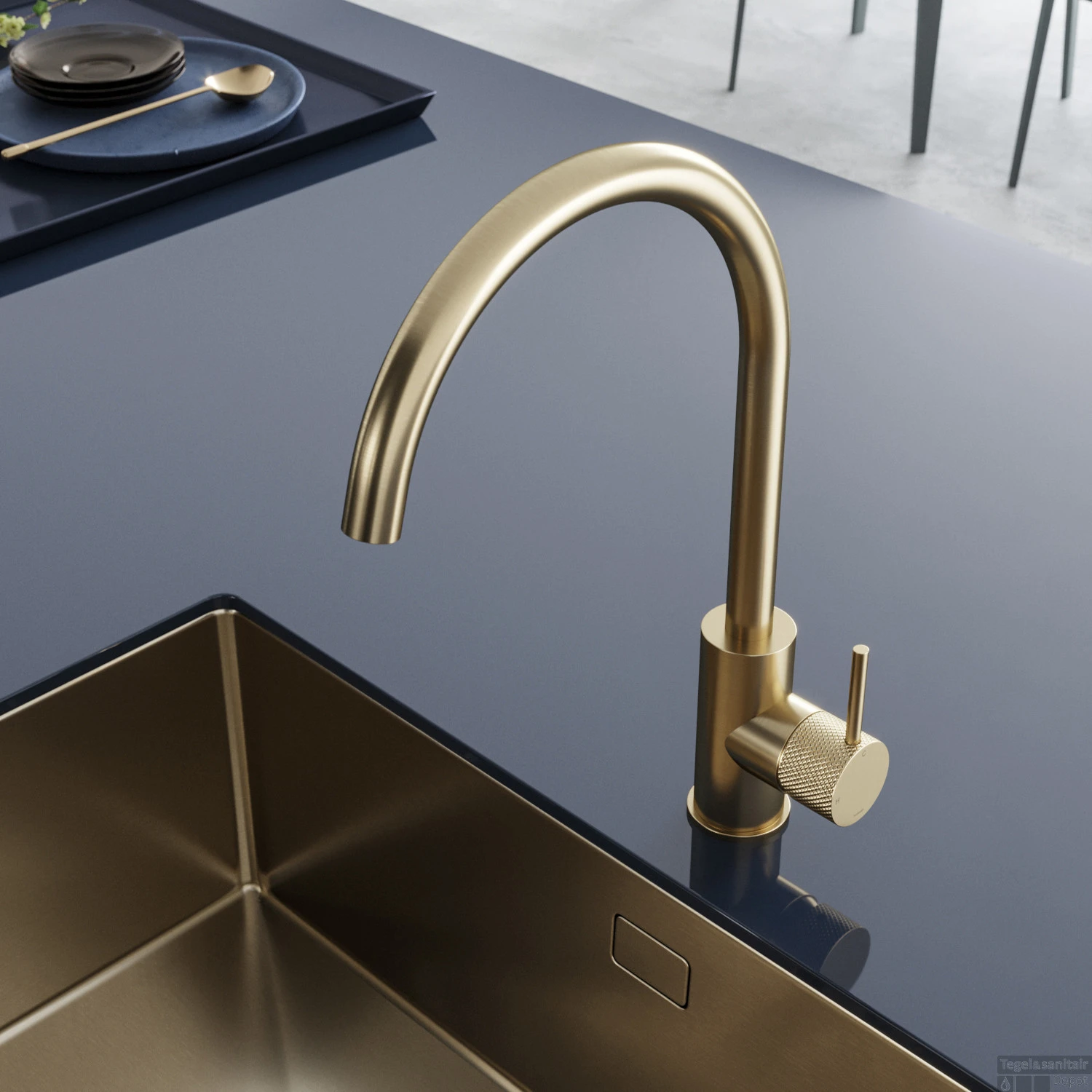 Keukenmengkraan Hotbath Cobber X 1-hendel Draaibare Uitloop Geborsteld Messing PVD 3 Keukenmengkraan Hotbath Cobber X 1-hendel Draaibare Uitloop Geborsteld Messing PVD