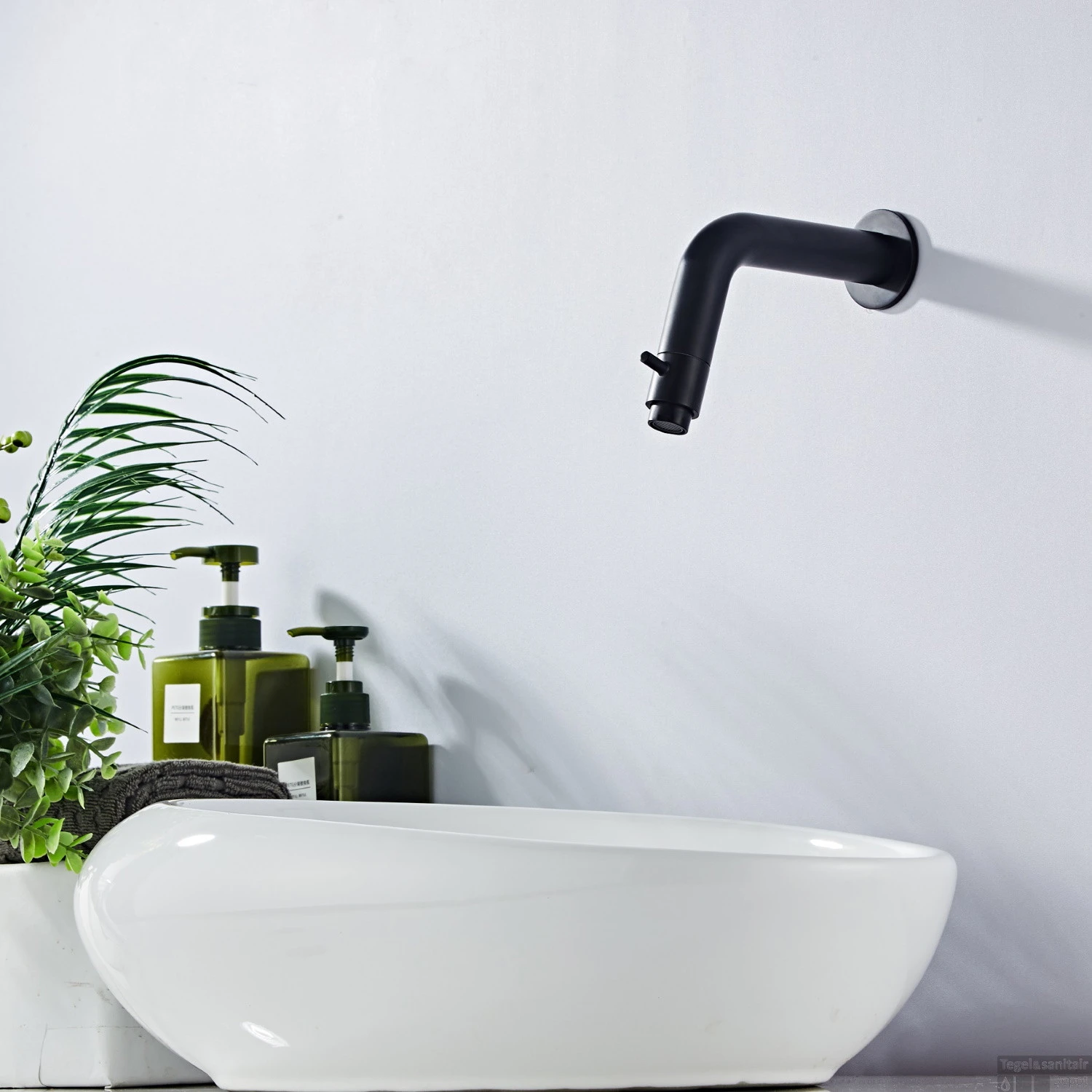 Inbouw Fonteinkraan Boss & Wessing Nero Messing Mat Zwart 4 Inbouw Fonteinkraan Boss & Wessing Nero Messing Mat Zwart - Afbeelding 2