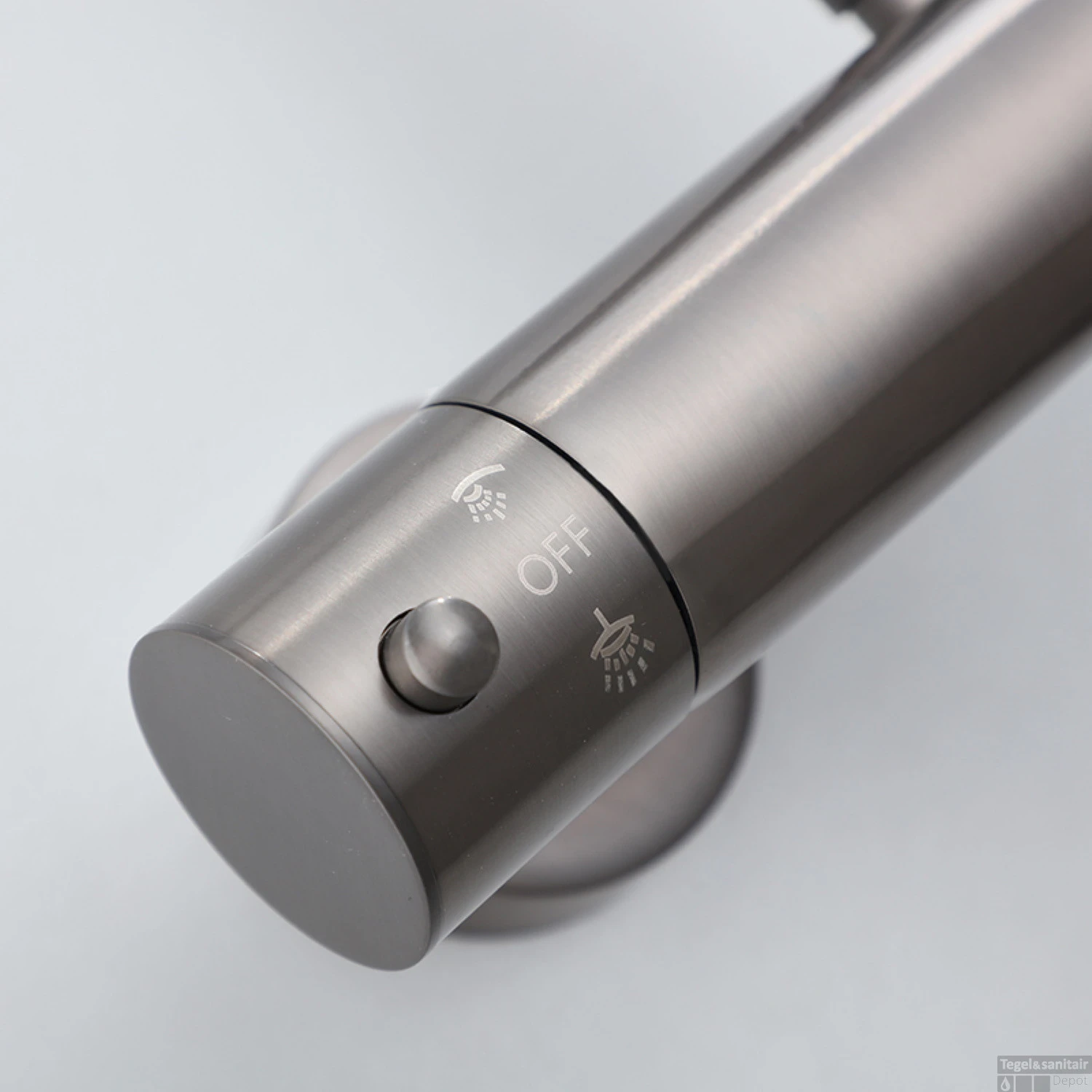 Opbouw Regendouche Set Boss & Wessing Exclusive Pro Ronde Hoofddouche 20 Cm Gunmetal - Afbeelding 5