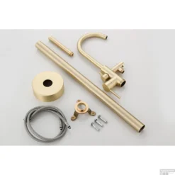 Vrijstaande Badkraan Boss & Wessing Gold Geborsteld Messing Mat Goud -Exporteren Badkamer Top Winkel vrijstaande badkraan bws gold geborsteld messing mat goud sfeer2